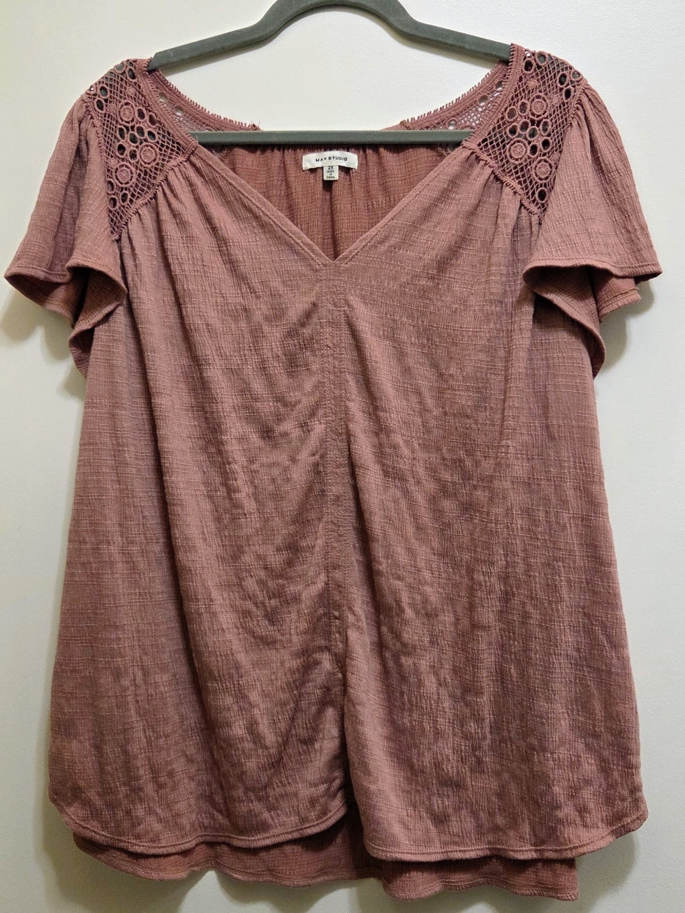 Max Studio Dusty Rose V-Neck Top with Crochet Shoulders 2X